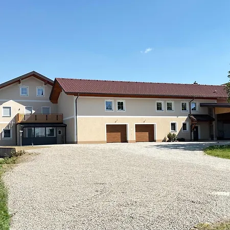 Lantgård Hofbauers Gaestezimmer *