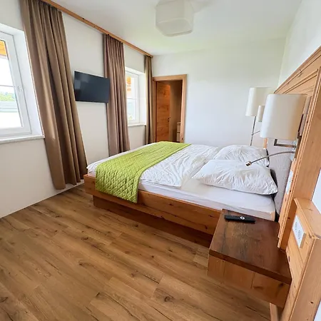 Hofbauers Gaestezimmer Lantgård